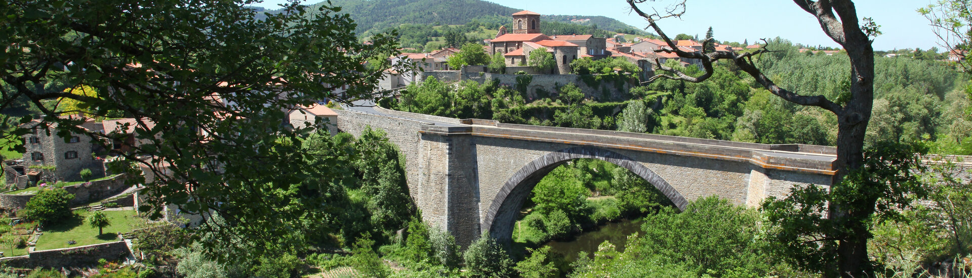 VIEILLE BRIOUDE - VEIA-BRIDE ~ Bienvenue à VIEILLE-BRIOUDE